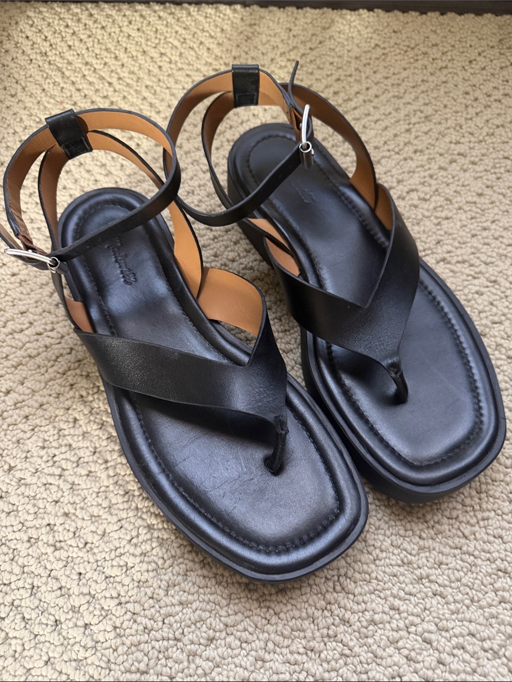 Madewell Cooper Thong Sandal, size 8